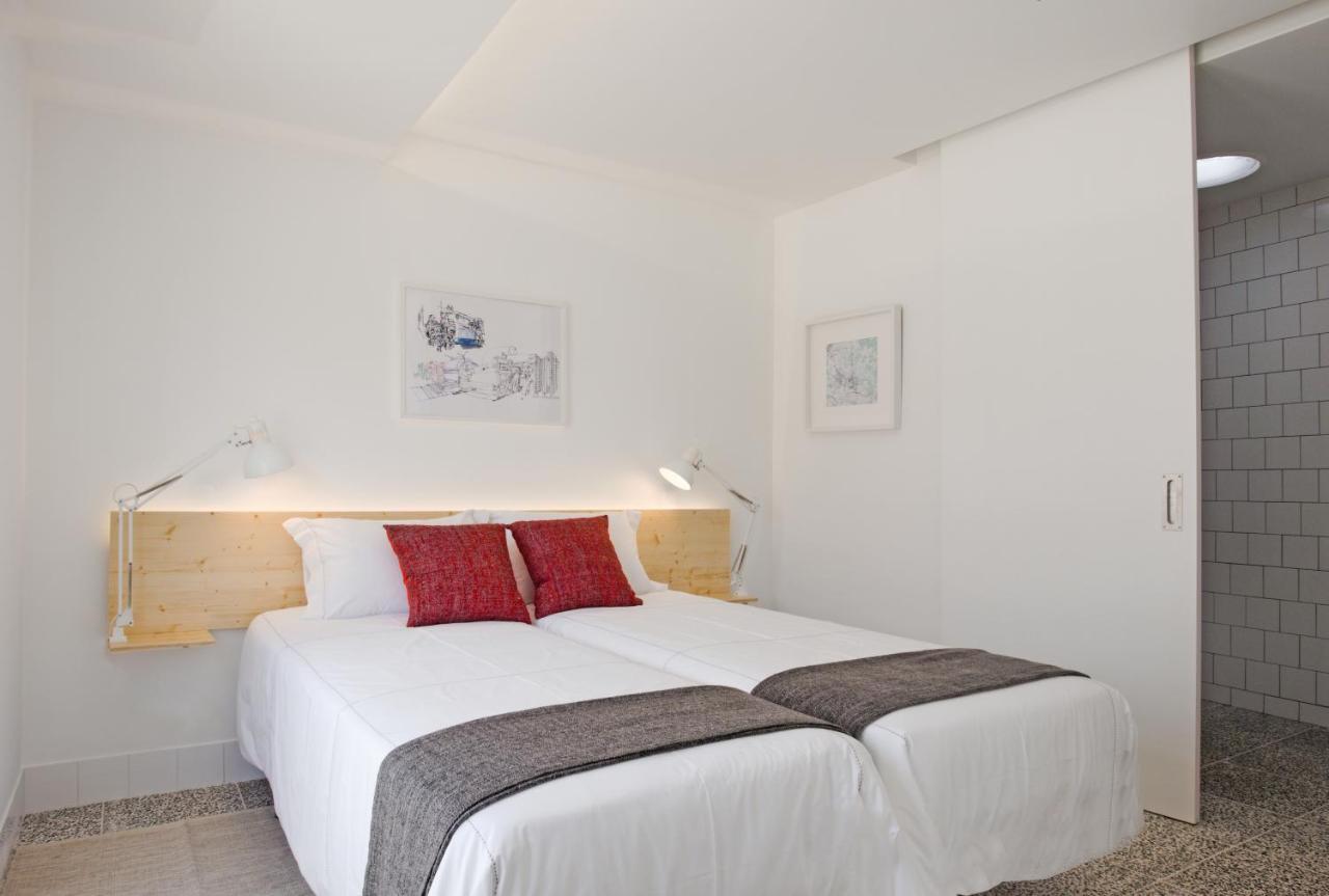 Margueda Bed & Breakfast Alcains Bagian luar foto